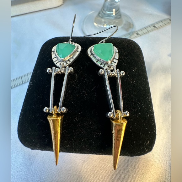 Pretty southwest vibe earrings gold and silvertone - Picture 4 of 6